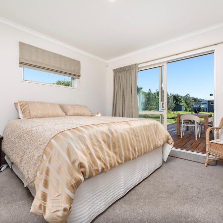 Modern Beach Break - Waihi Beach Holiday Home Esterno foto