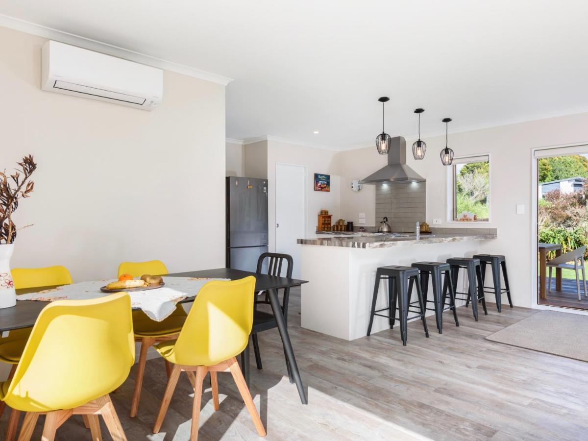 Modern Beach Break - Waihi Beach Holiday Home Esterno foto