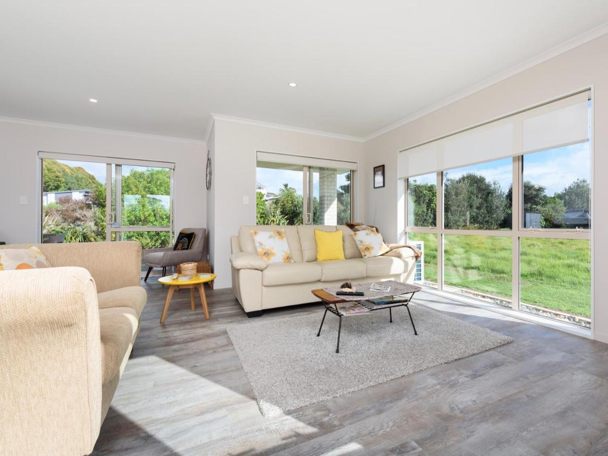 Modern Beach Break - Waihi Beach Holiday Home Esterno foto