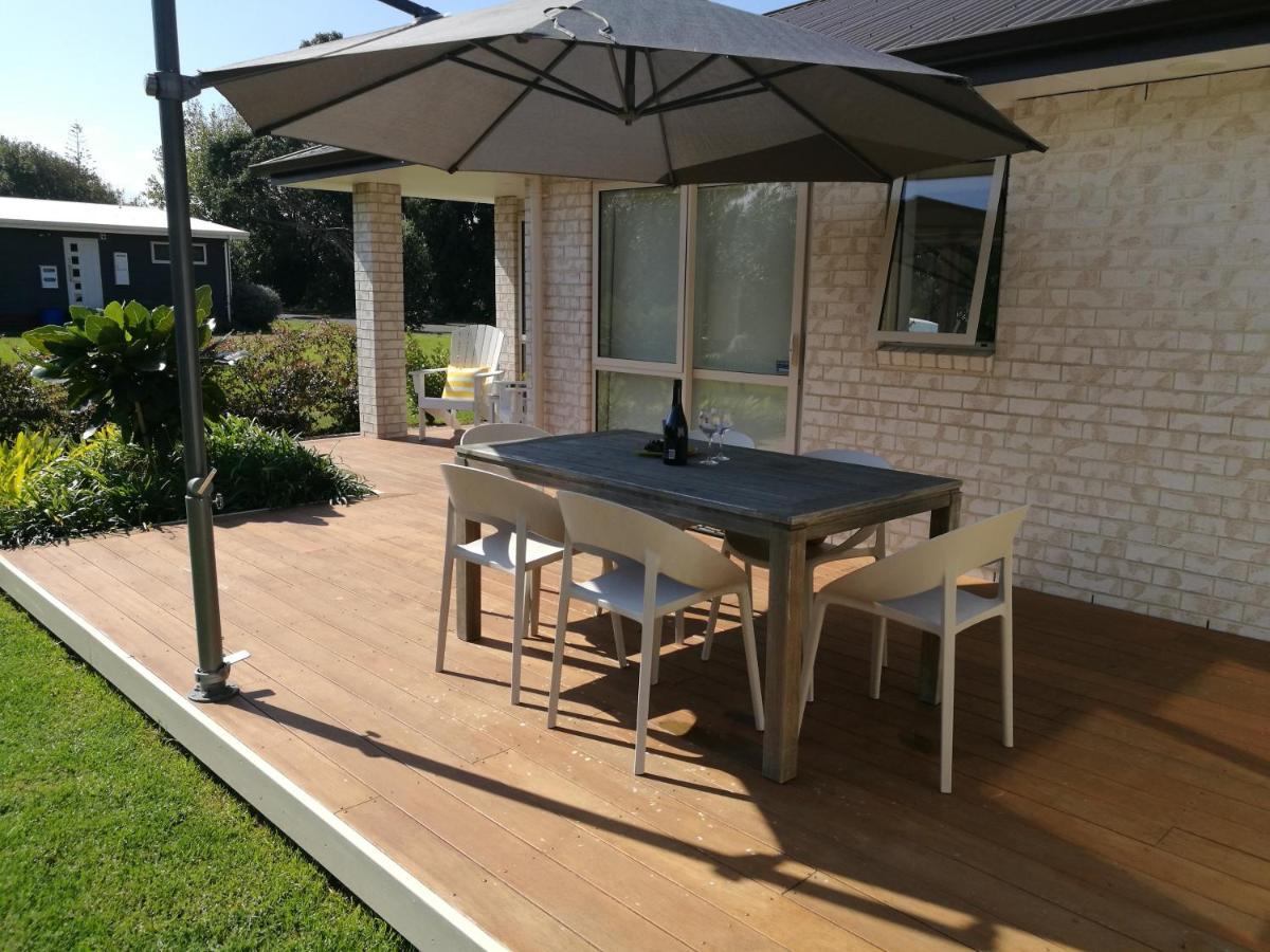 Modern Beach Break - Waihi Beach Holiday Home Esterno foto