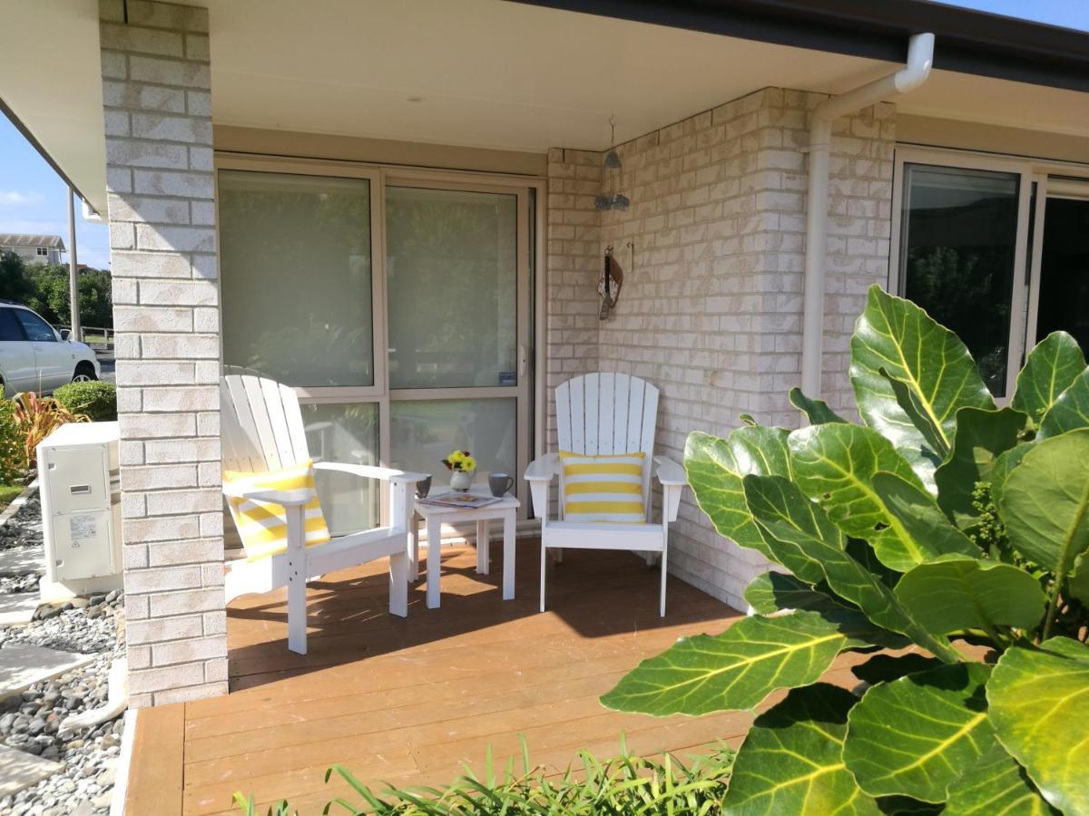 Modern Beach Break - Waihi Beach Holiday Home Esterno foto