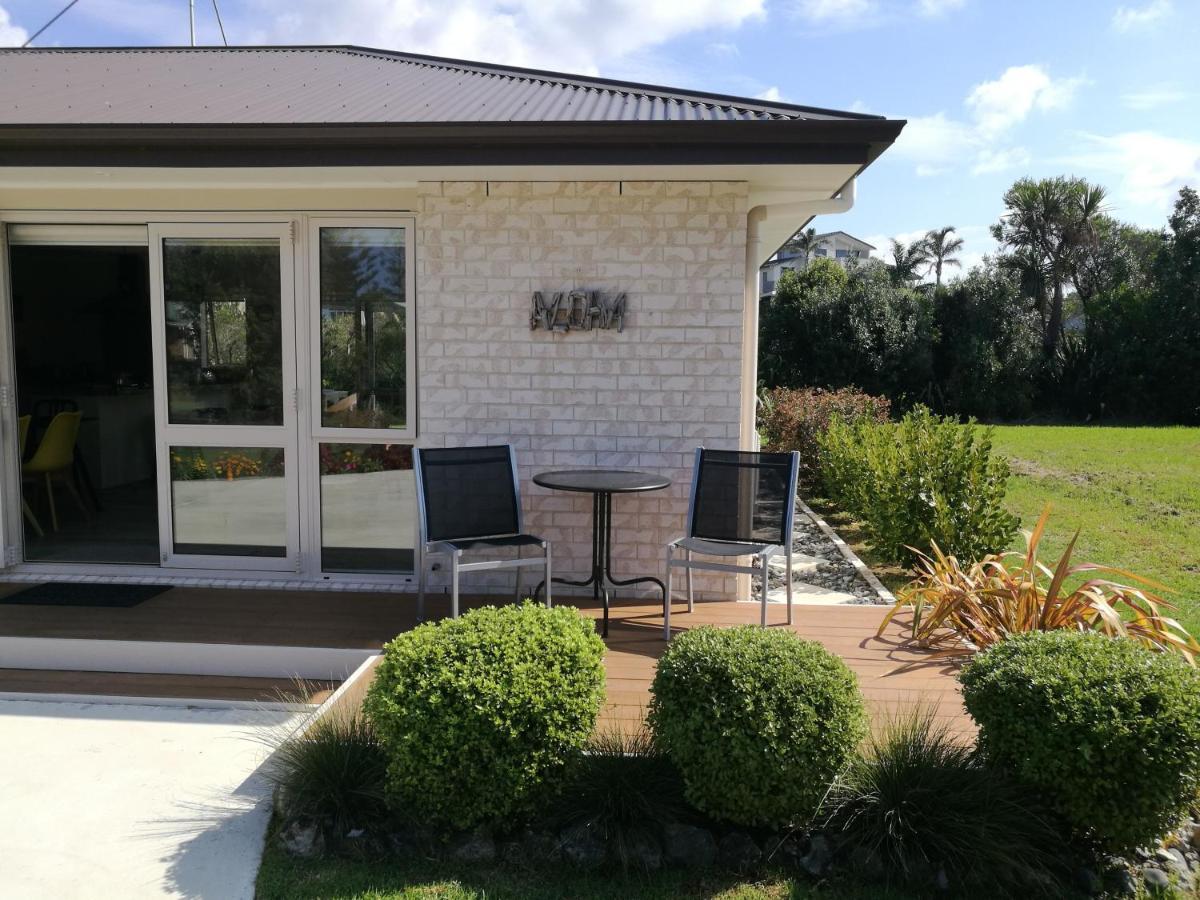 Modern Beach Break - Waihi Beach Holiday Home Esterno foto